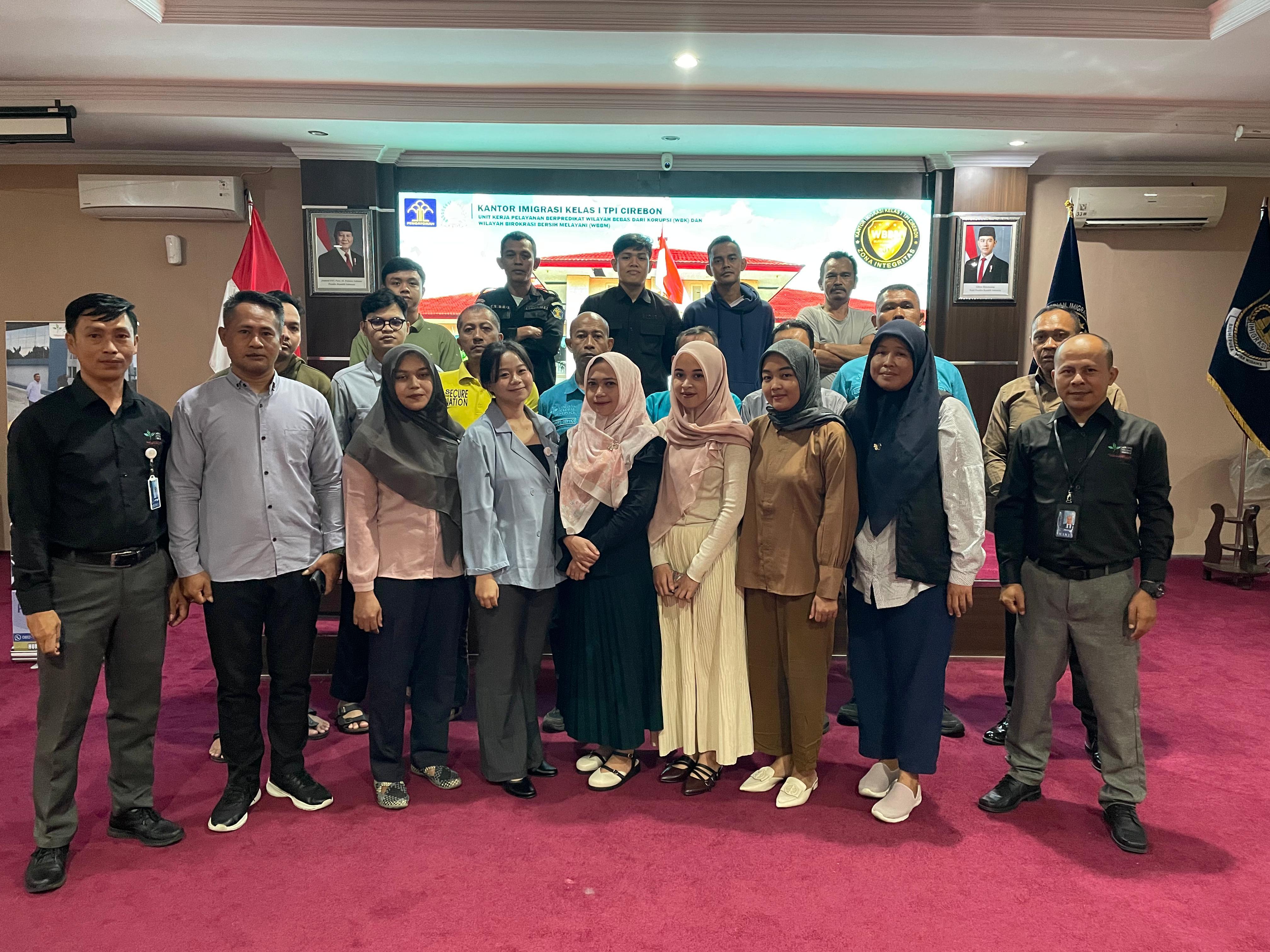 Pemberian Motivasi Kerja kepada Pegawai Outsourcing Kantor Imigrasi Kelas I TPI Cirebon